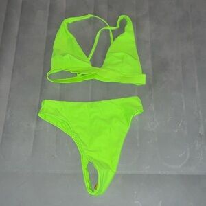 NEW Neon Green 2 piece swimsuit 👙